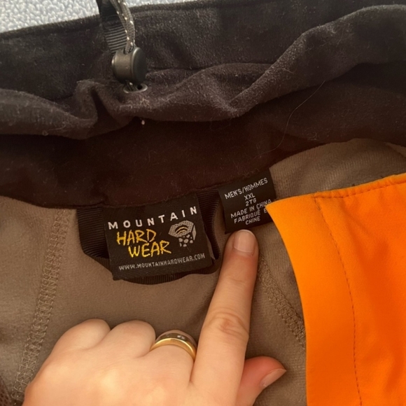 Mountain Headwear jacket - Picture 4 of 6